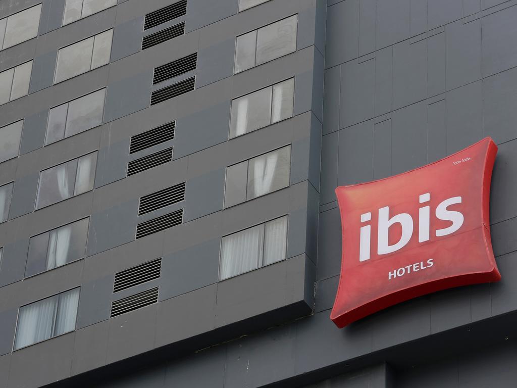 ibis Bangkok Siam - SHA Extra Plus Hotel Bagian luar foto